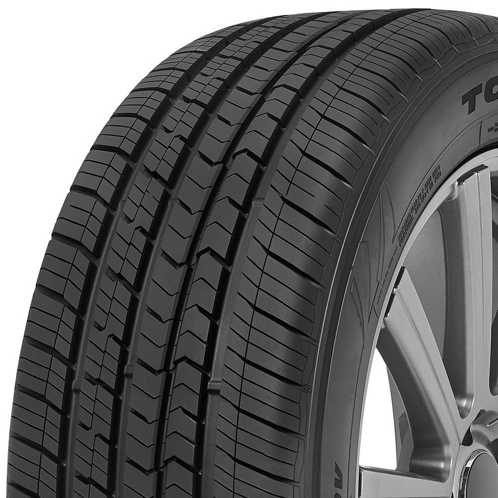 Toyo Tires Open Country Q/T All-Season Radial Tire - 215/70R16 100H